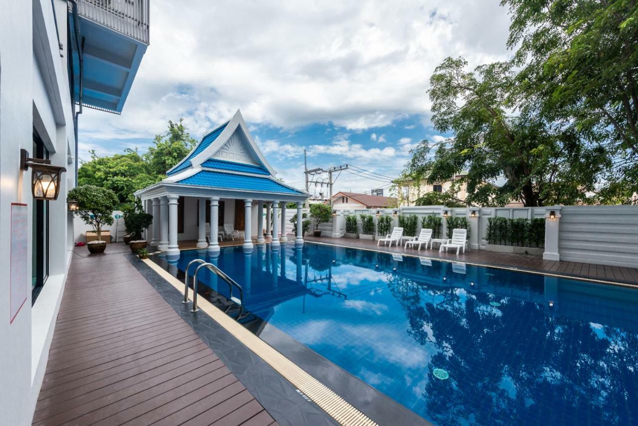 Mylin Holiday Hotel Pattaya Exterior photo